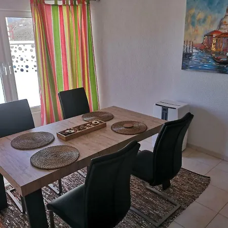 Casa Morisca Lapiada Dom wakacyjny *